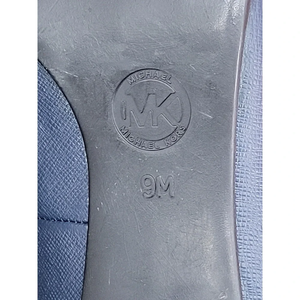 Michael Kors Women's 9M Navy Blue Round Toe Pumps Slip On High Heels GP13J